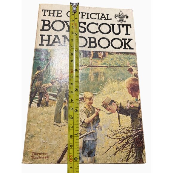 Official Boy Scout Handbook 1979 Ninth Edition First Printing - Picture 5 of 16